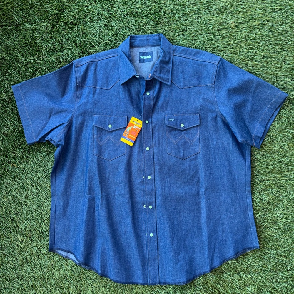 Wrangler Denim Work Shirt. Unisex. 2XL